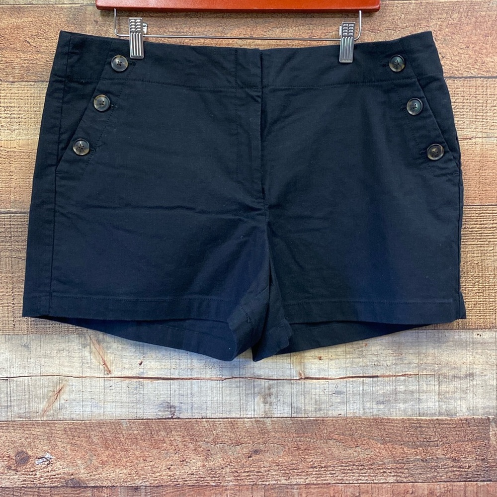Loft NWOT Black Stretch Coastal Shorts 14